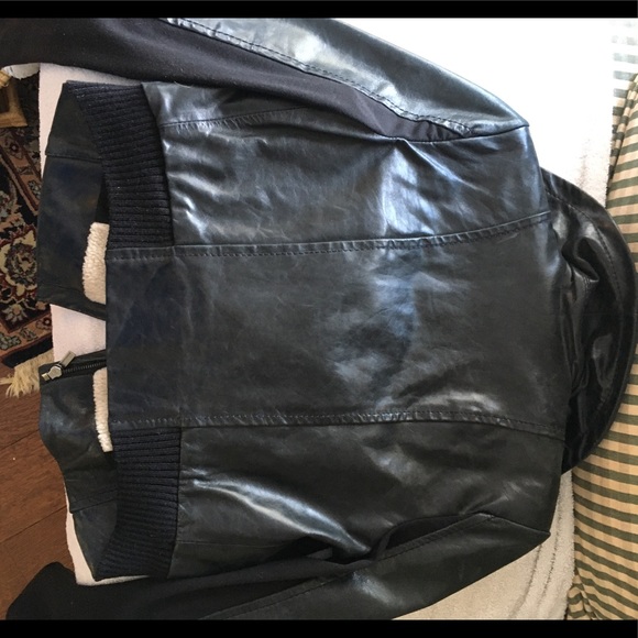 BCBG Black Leather Bomber Jacket with Sherpa Shearling Collar small - Picture 10 of 14